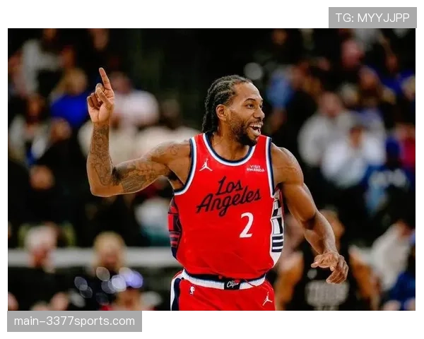 快船从西部倒数冲至前八 伦纳德45分展现冠军底蕴 快船从西部倒数冲至前八 伦纳德45分展现冠军底蕴